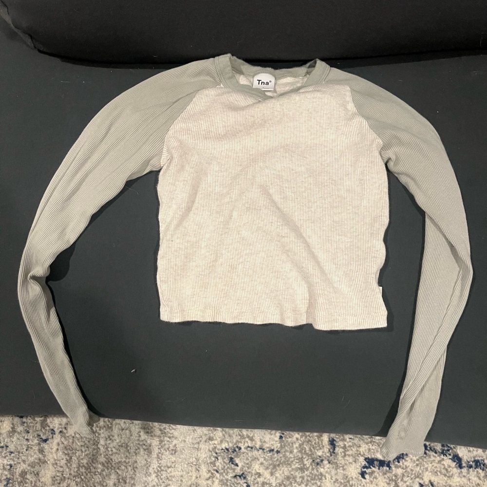 Top - Picture 1 of 3